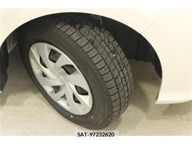Toyota YARIS 2021-04 7227815-27