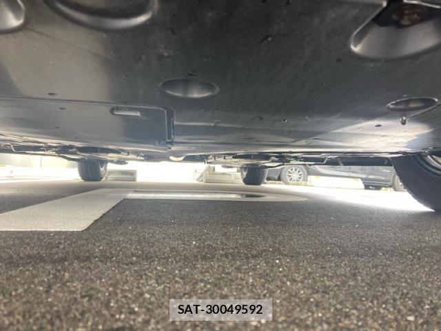 Toyota YARIS 2022-05 7227814-11