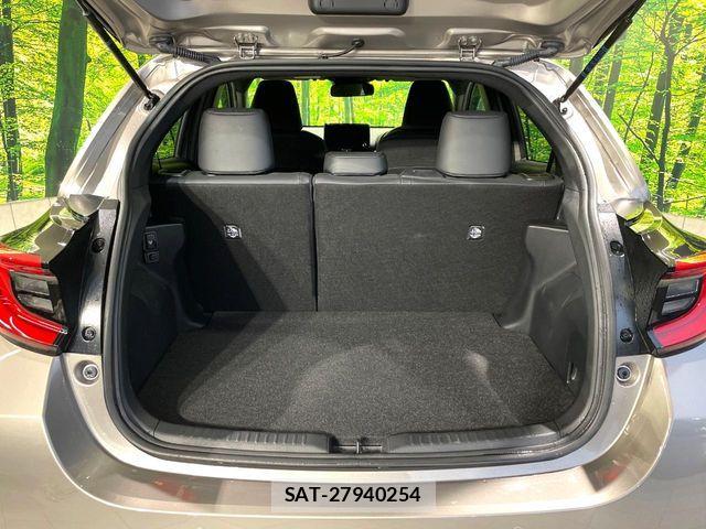 Toyota YARIS 2024-01 7227818-9