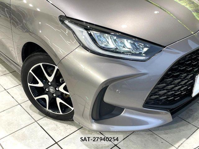 Toyota YARIS 2024-01 7227818-11