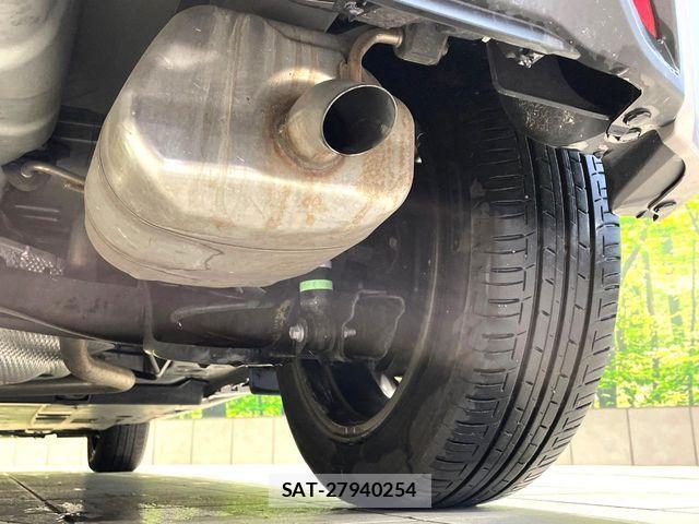 Toyota YARIS 2024-01 7227818-19