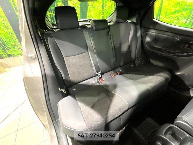 Toyota YARIS 2024-01 7227818-8