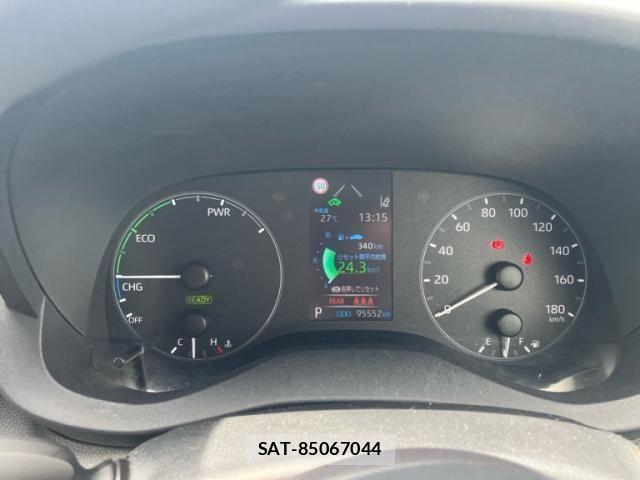 Toyota YARIS 2020-03 7227812-15