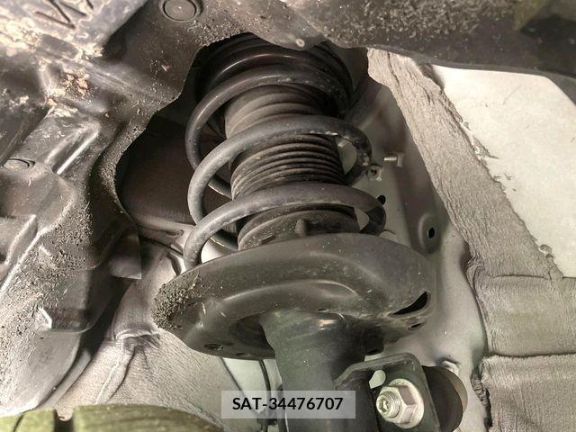 Toyota YARIS 2021-02 7227805-19