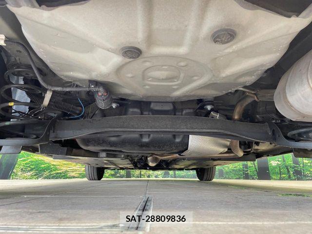 Toyota YARIS 2023-02 7227813-18