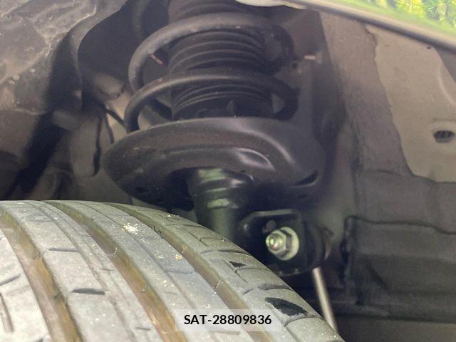 Toyota YARIS 2023-02 7227813-19