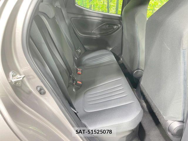 Toyota YARIS 2023-04 7227816-9
