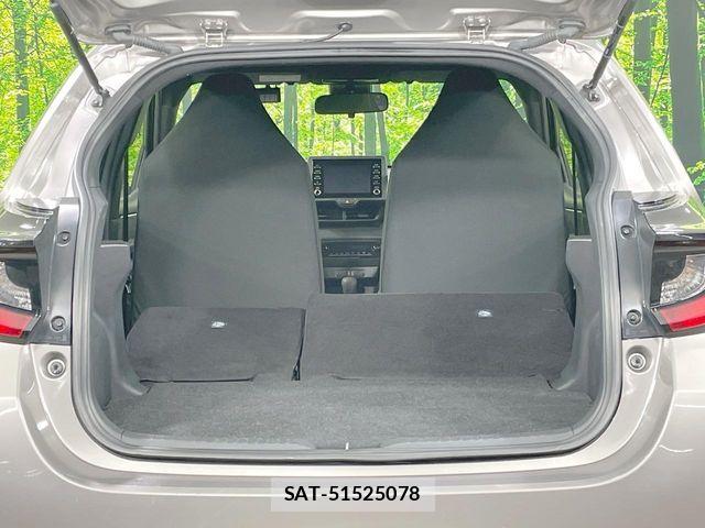 Toyota YARIS 2023-04 7227816-10