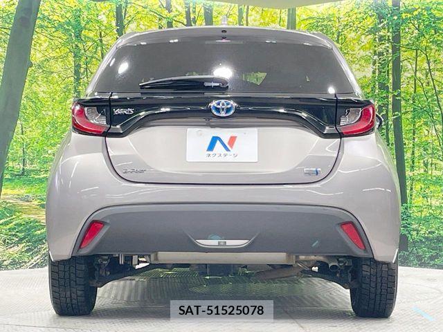 Toyota YARIS 2023-04 7227816-15