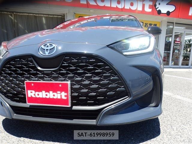 Toyota YARIS 2024-06 7227824-10