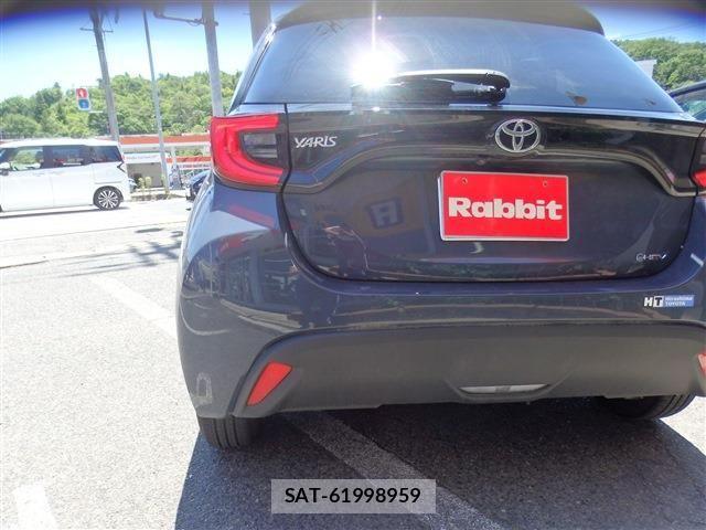 Toyota YARIS 2024-06 7227824-12