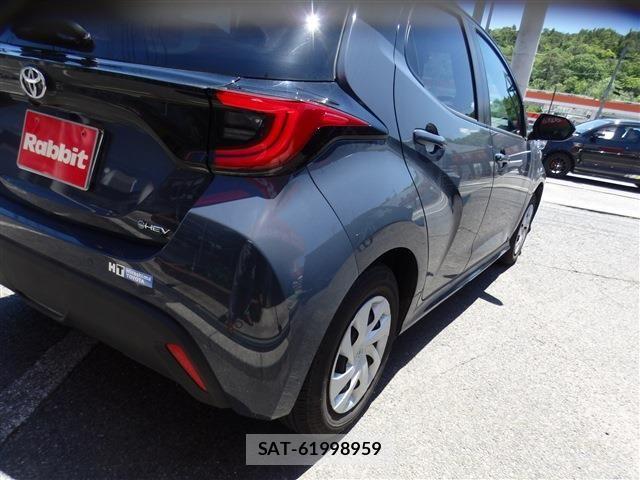 Toyota YARIS 2024-06 7227824-15