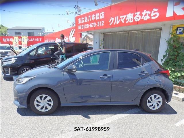 Toyota YARIS 2024-06 7227824-4