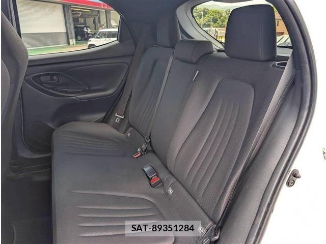 Toyota YARIS 2023-01 7227817-14