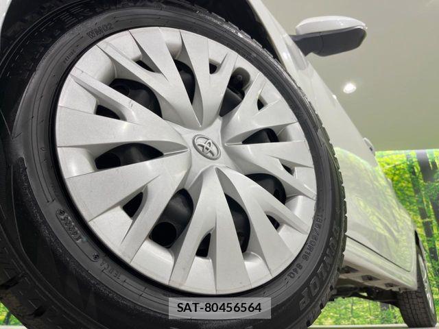 Toyota YARIS 2023-04 7227819-13