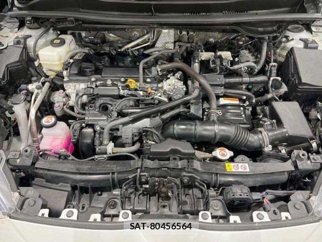 Toyota YARIS 2023-04 7227819-18