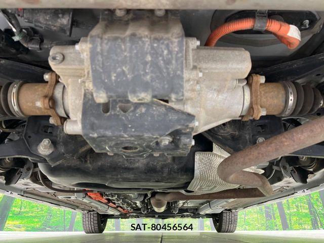 Toyota YARIS 2023-04 7227819-19