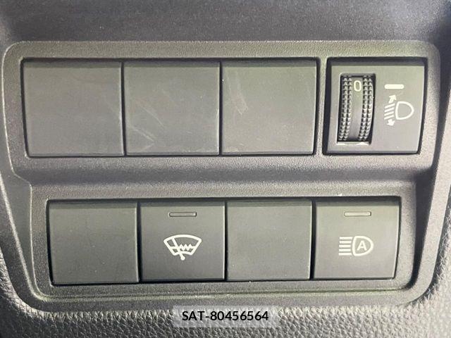 Toyota YARIS 2023-04 7227819-5