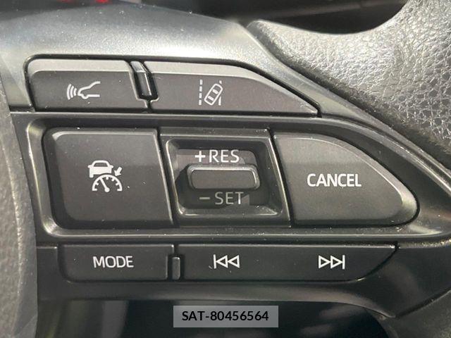 Toyota YARIS 2023-04 7227819-6