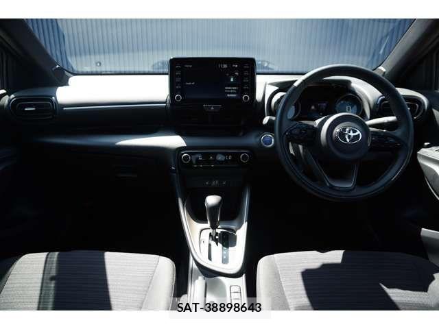 Toyota YARIS 2023-10 7273357-9