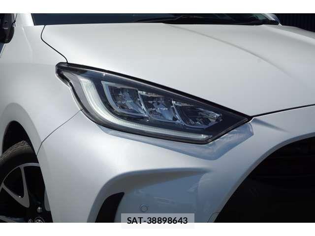 Toyota YARIS 2023-10 7273357-4