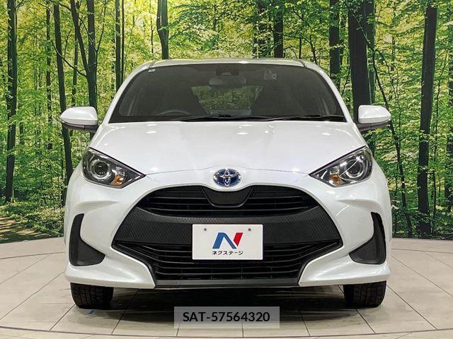 Toyota YARIS 2023-04 7273358-13
