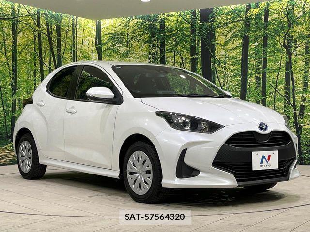 Toyota YARIS 2023-04 7273358-15
