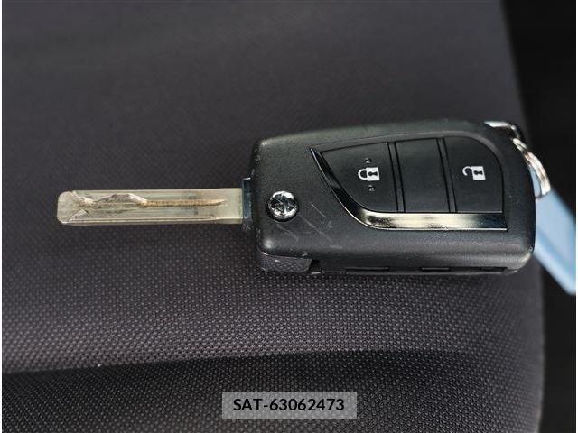 Toyota YARIS 2021-04 7331549-16