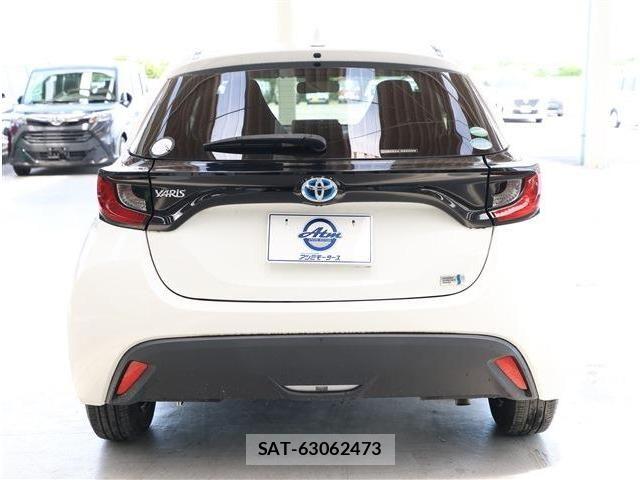 Toyota YARIS 2021-04 7331549-21