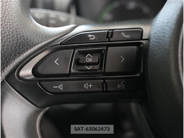 Toyota YARIS 2021-04 7331549-26