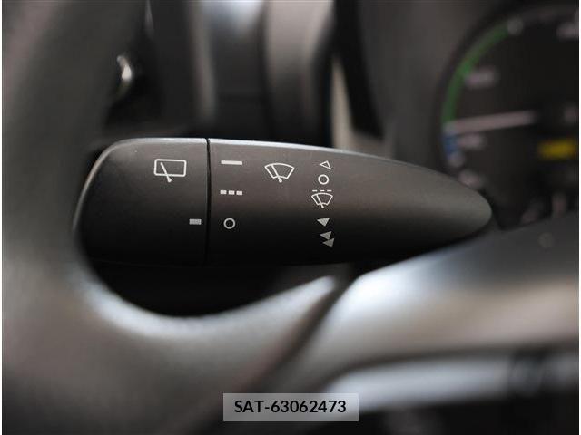 Toyota YARIS 2021-04 7331549-28