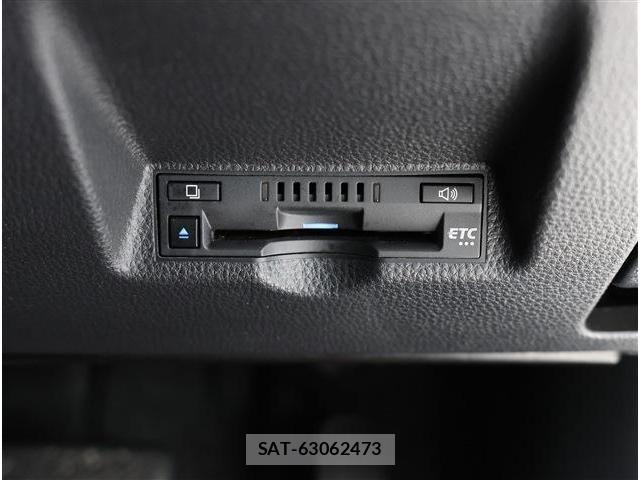 Toyota YARIS 2021-04 7331549-3