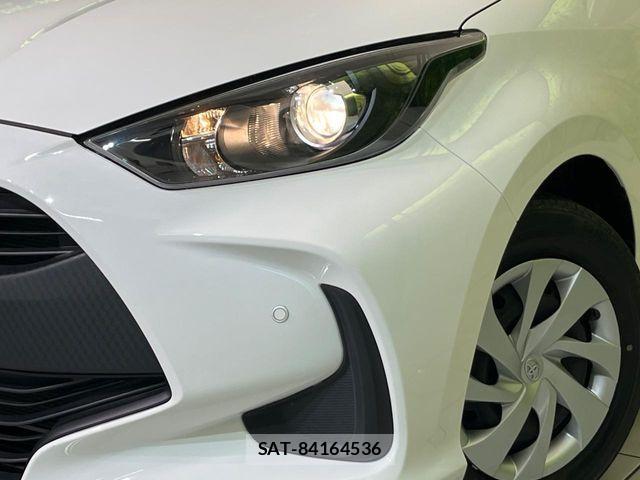 Toyota YARIS 2023-04 7331544-11