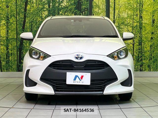 Toyota YARIS 2023-04 7331544-13