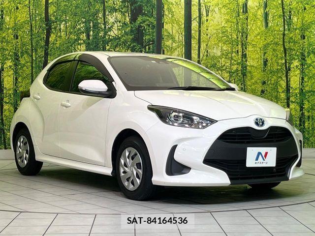 Toyota YARIS 2023-04 7331544-15