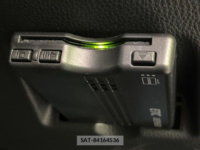 Toyota YARIS 2023-04 7331544-6