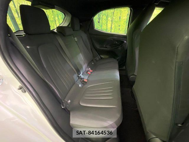 Toyota YARIS 2023-04 7331544-8