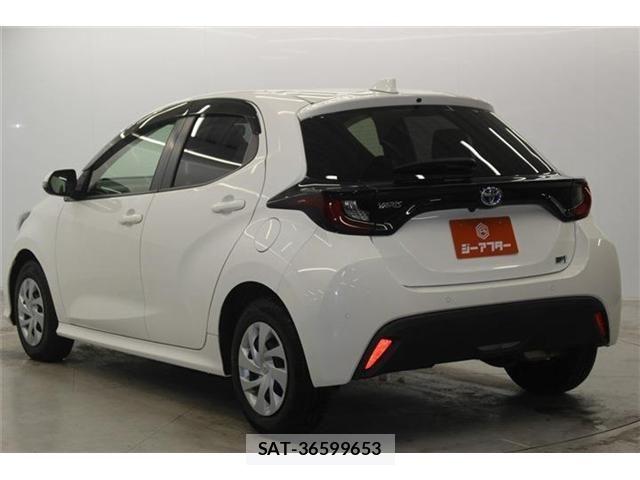Toyota YARIS 2021-01 7331545-6