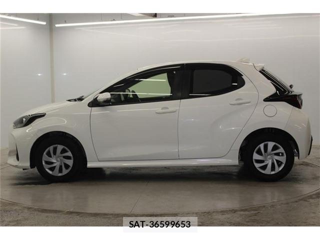 Toyota YARIS 2021-01 7331545-7