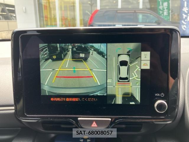 Toyota YARIS 2025-04 7331540-23