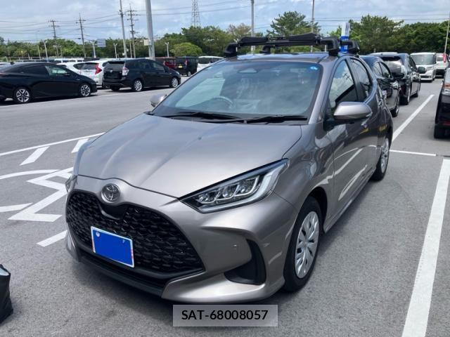 Toyota YARIS 2025-04 7331540-2