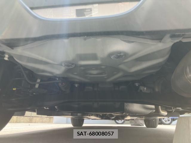 Toyota YARIS 2025-04 7331540-6