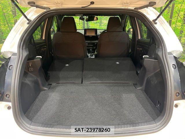 Toyota YARIS 2021-10 7331541-10