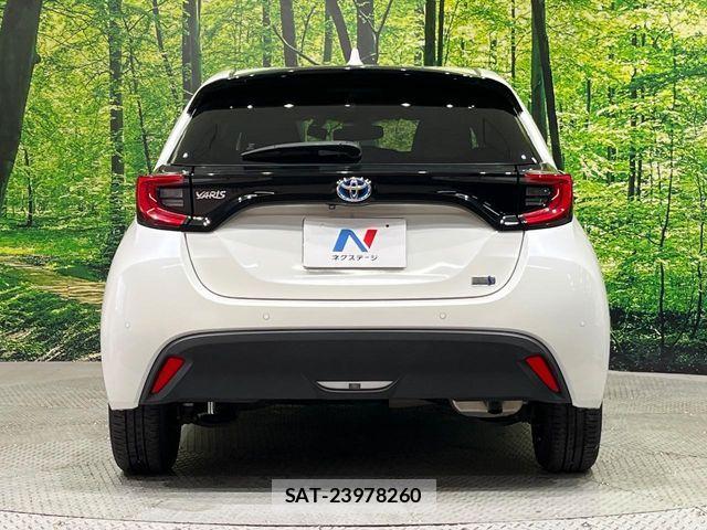 Toyota YARIS 2021-10 7331541-15