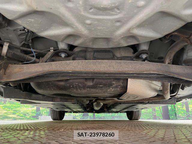 Toyota YARIS 2021-10 7331541-19