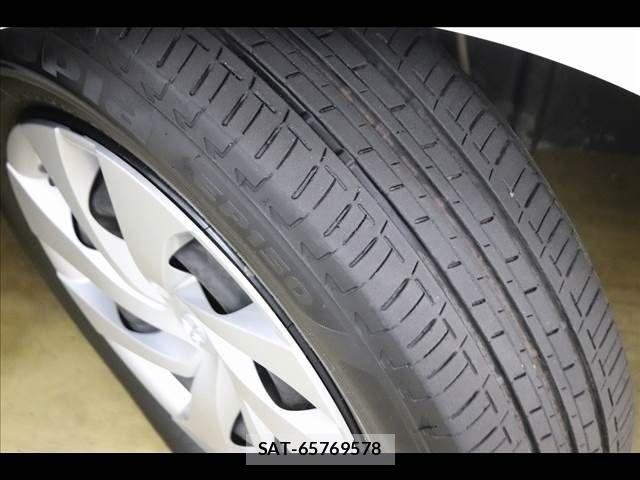 Toyota YARIS 2023-05 7331542-23