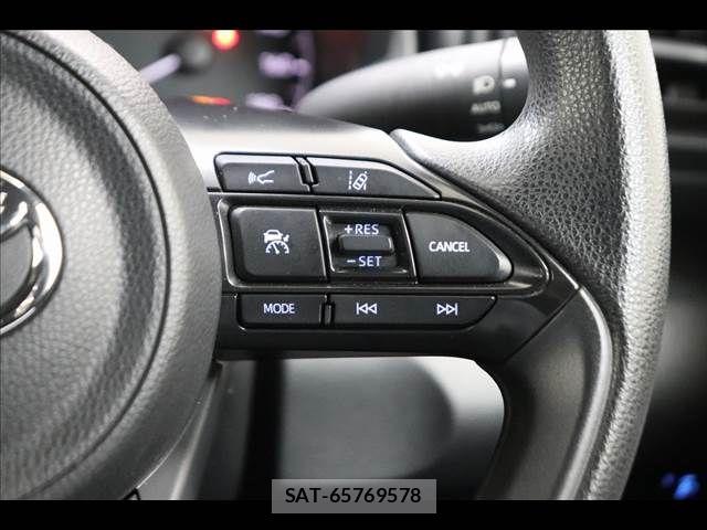 Toyota YARIS 2023-05 7331542-4