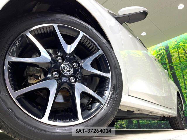Toyota YARIS 2024-06 7331537-12