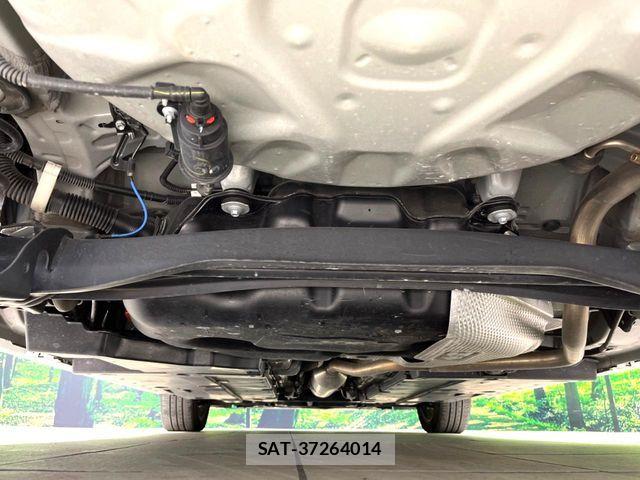Toyota YARIS 2024-06 7331537-18