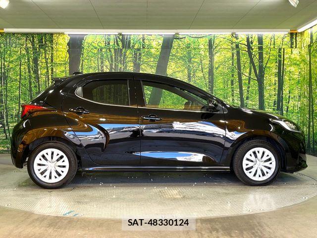 Toyota YARIS 2023-04 7331538-17